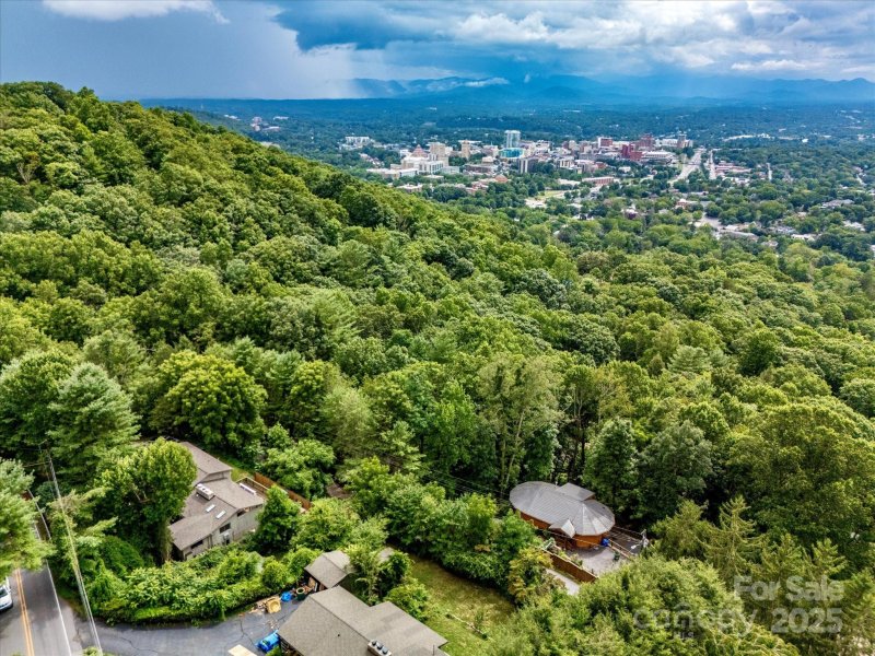 Property image 3 of 298 Town Mountain Road in Sunset Mountain, Asheville, NC 28804