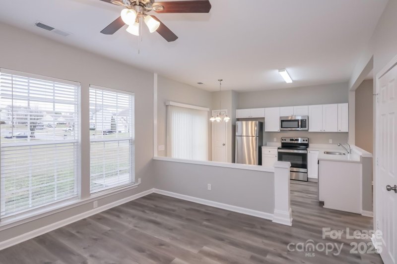 Property image 5 at 2417 Sawyer Drive, Charlotte, NC 28213