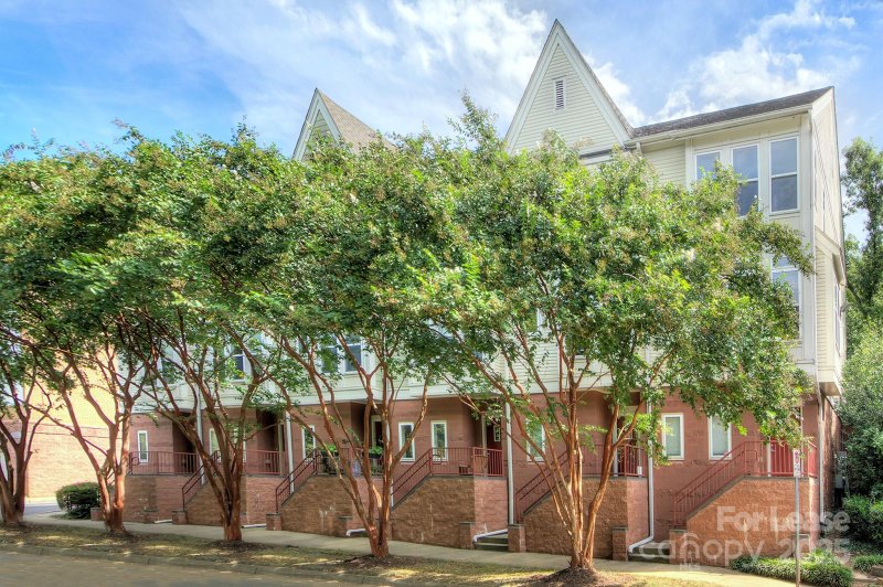 Property image 2 at 135 Sycamore Street, Charlotte, NC 28202