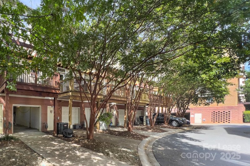 Property image 3 at 135 Sycamore Street, Charlotte, NC 28202