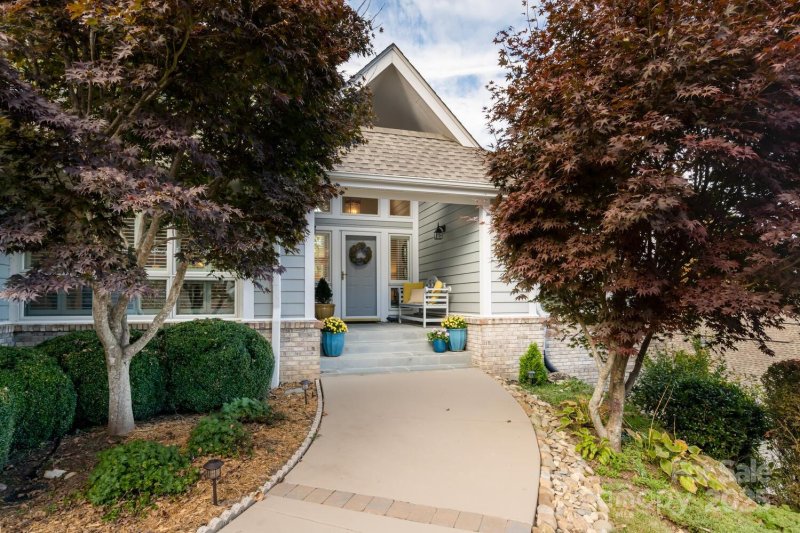 Property image 2 at 501 Candlewood Lane, Flat Rock, NC 28731