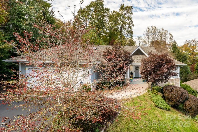 Property image 4 at 501 Candlewood Lane, Flat Rock, NC 28731