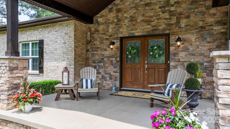 Property image 5 of 4616 Gold Finch Drive in Pebble Bay, Denver, NC 28037