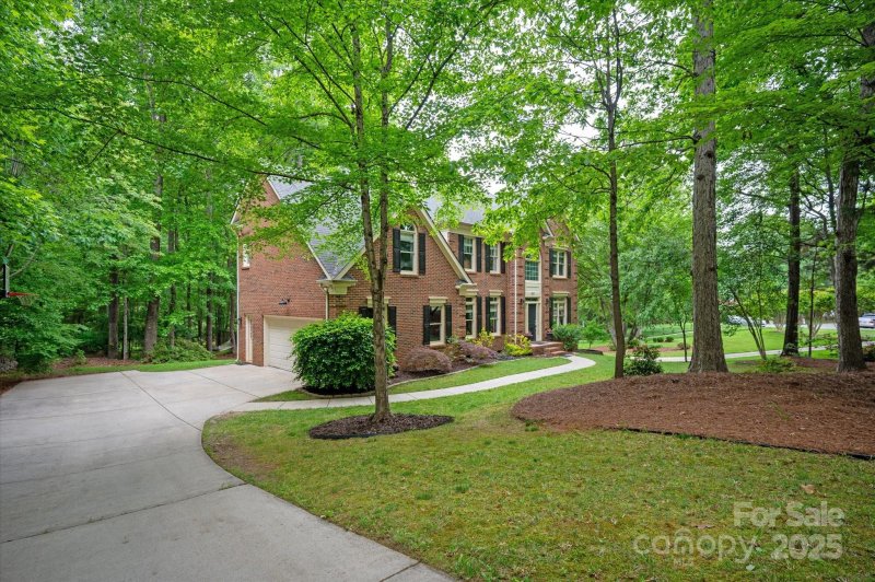 Property image 3 at 8227 Lansford Road, Charlotte, NC 28277