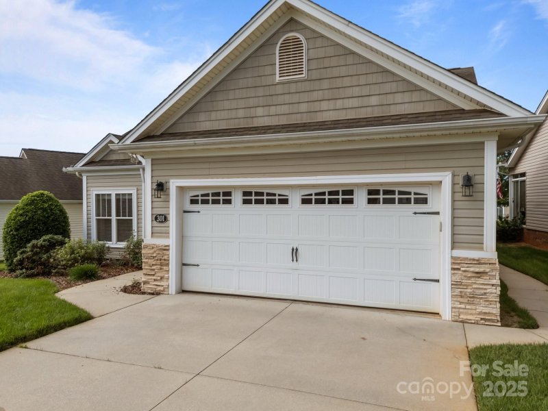 Property image 3 at 301 Garner Drive, Salisbury, NC 28146