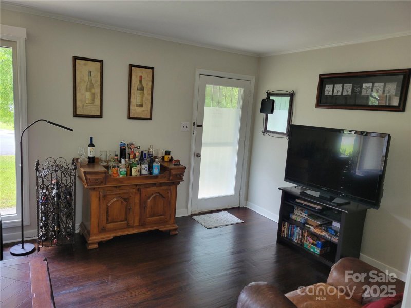 Property image 2 at 2939 Lasalle Street, Charlotte, NC 28216