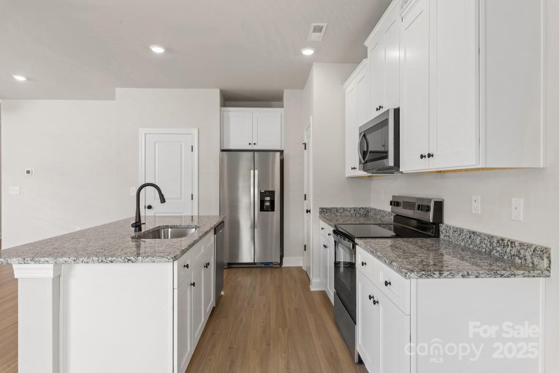 Property image 4 at 5607 Skinny Drive, Charlotte, NC 28215