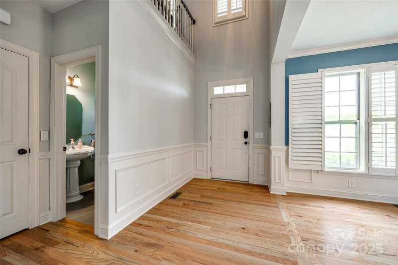 Property image 4 at 208 Mcduffie Lane, Fort Mill, SC 29715
