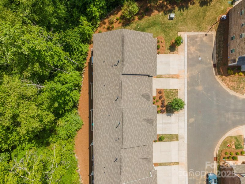 Property image 5 of 9203 Grand Valley Drive in Townes at University East, Charlotte, NC 28213