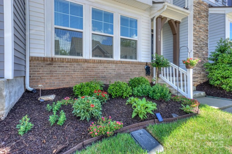Property image 2 at 110 Synandra Drive, Mooresville, NC 28117