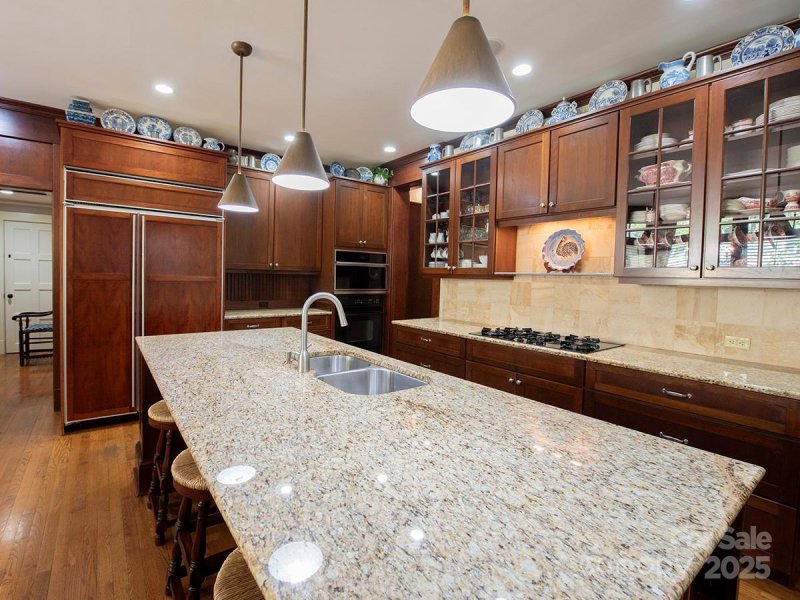 Property image 3 at 373 Vanderbilt Road, Asheville, NC 28803