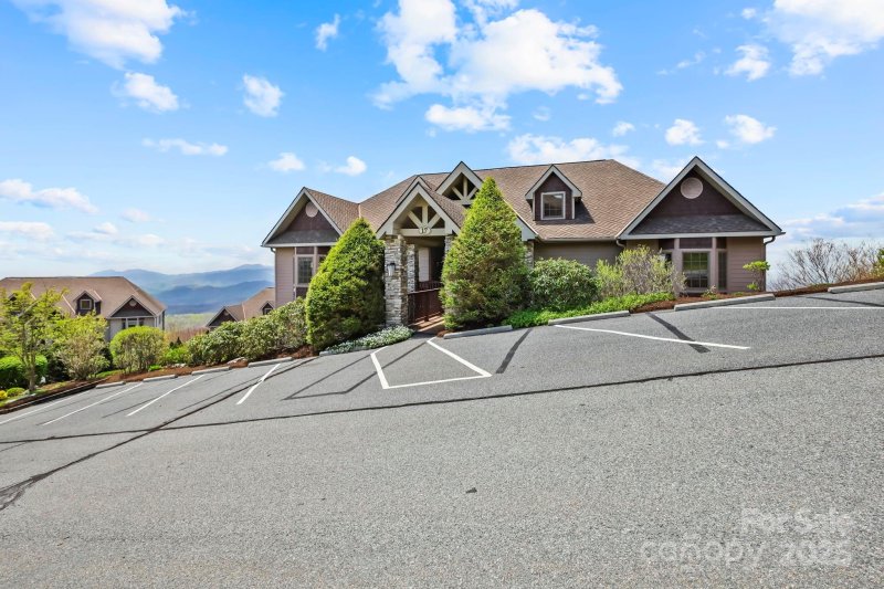 Property image 2 of 143 Wildflower Lane in The Reserve at Sugar Mountain, Sugar Mountain, NC 28604