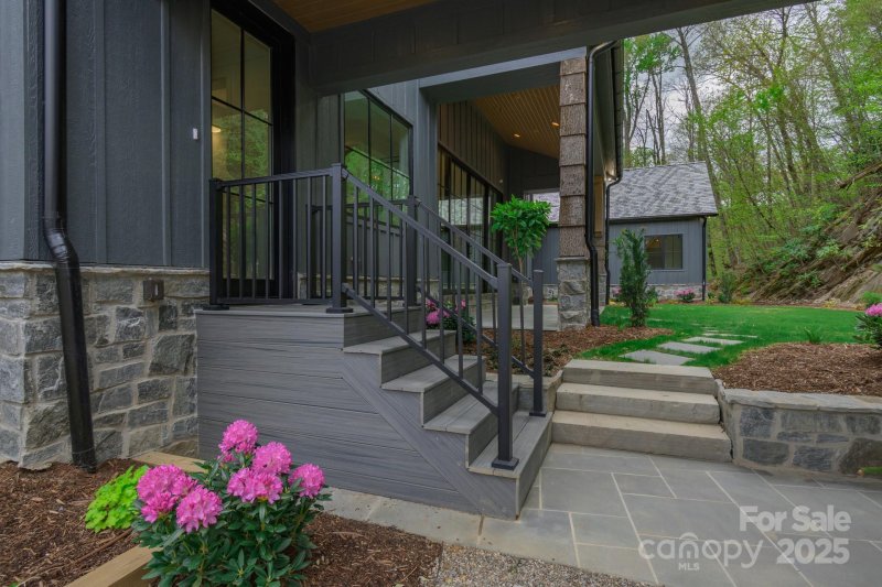 Property image 4 at 139 Beaver Lodge Trail, Blowing Rock, NC 28605