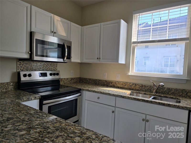 Property image 3 at 14243 Richmond Park Avenue, Charlotte, NC 28277
