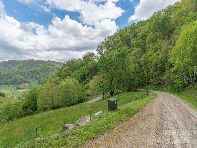Property image 3 of 00 Quest Cove in Rich Top Mountain, Clyde, NC 28721