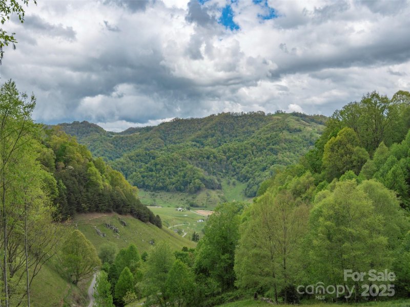 Property image 5 of 00 Quest Cove in Rich Top Mountain, Clyde, NC 28721