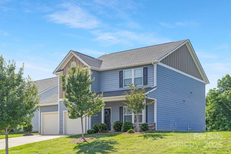 Property image 3 at 129 Canada Drive, Statesville, NC 28166