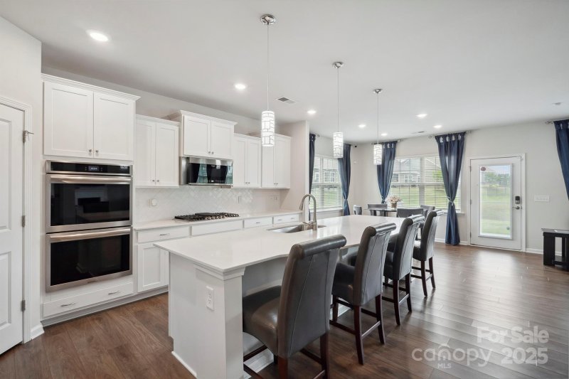 Property image 3 at 4015 Havenport Circle, Fort Mill, SC 29708