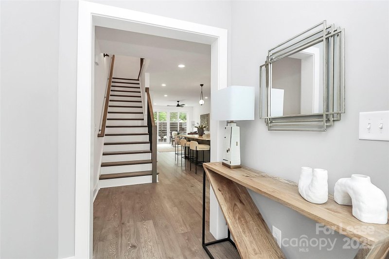 Property image 4 of 1748 Arnold Drive in Plaza, Charlotte, NC 28205