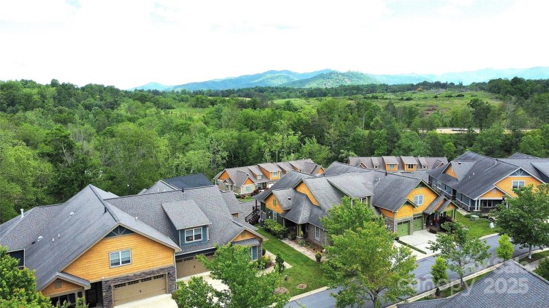 Property image 4 at 5 Holland Mountain View, Asheville, NC 28804
