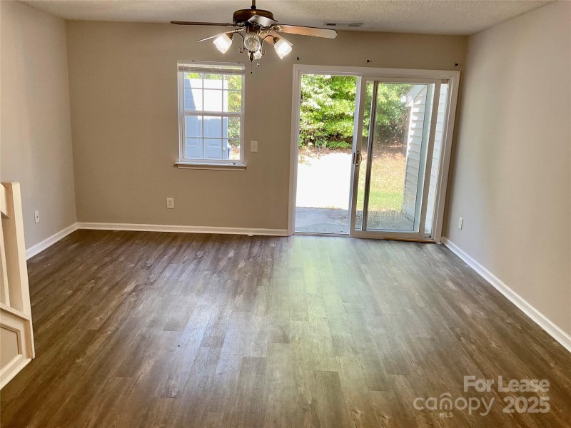 Property image 4 at 130 Mangum Circle, Mooresville, NC 28117