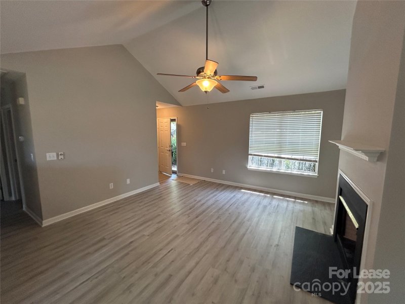 Property image 3 at 401 Cedarcroft Drive, Mooresville, NC 28115