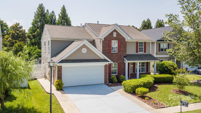 Property image 2 at 10815 Mountain Springs Drive, Charlotte, NC 28278