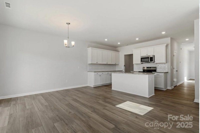 Property image 4 of 2716 Lehigh Road in Sloan Station, Charlotte, NC 28208