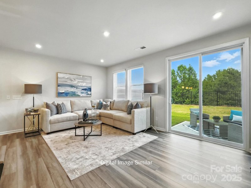 Property image 5 of 7108 Hodges Meadow Lane in Bailey Run, Charlotte, NC 28213