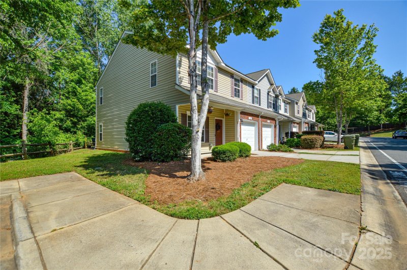 Property image 3 at 1113 Geyser Court, Fort Mill, SC 29715