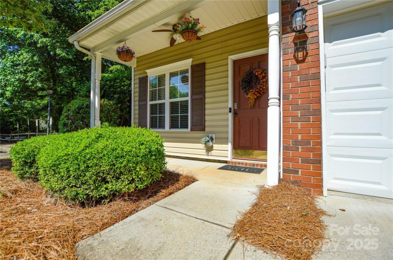 Property image 4 at 1113 Geyser Court, Fort Mill, SC 29715