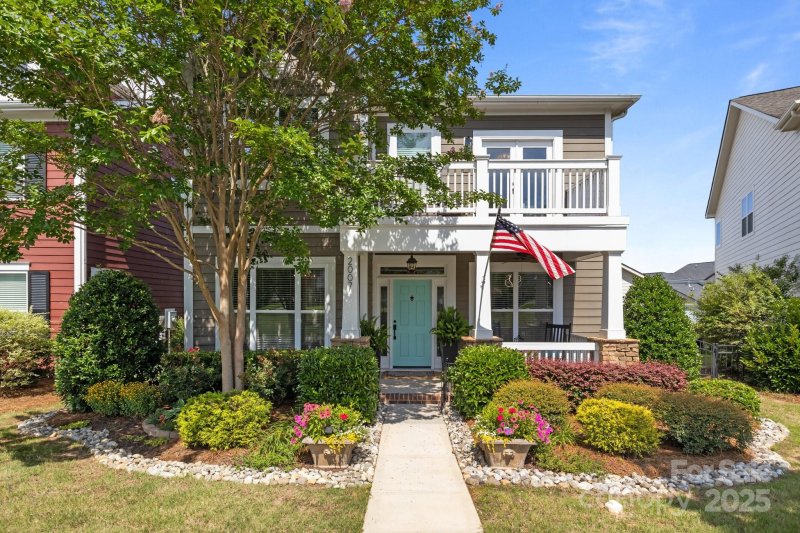 Property image 2 at 2007 Bishops Court, Cornelius, NC 28031