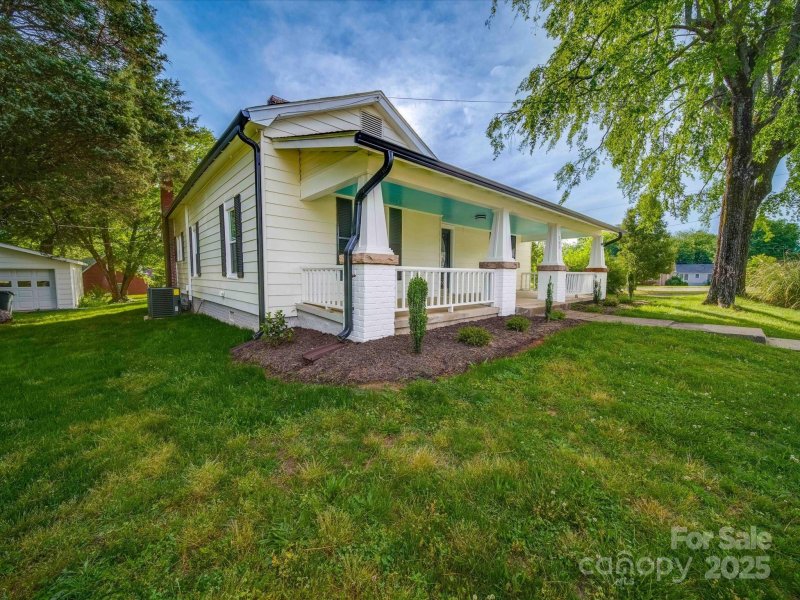 Property image 3 at 300 W 12th Street, Salisbury, NC 28144