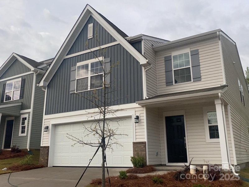 2958 Legacy Ridge Lane