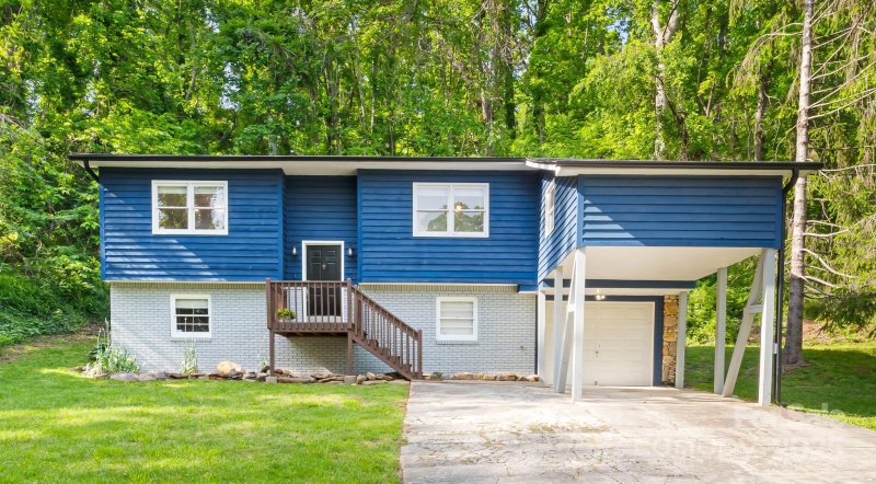 217 Royal Pines Drive