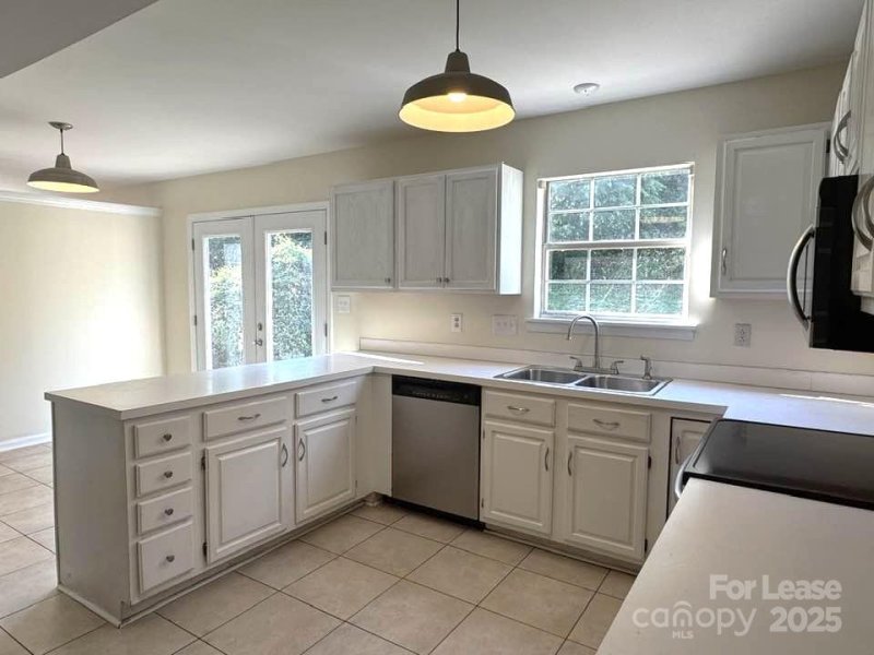 Property image 4 at 9037 Castlebay Drive, Charlotte, NC 28277