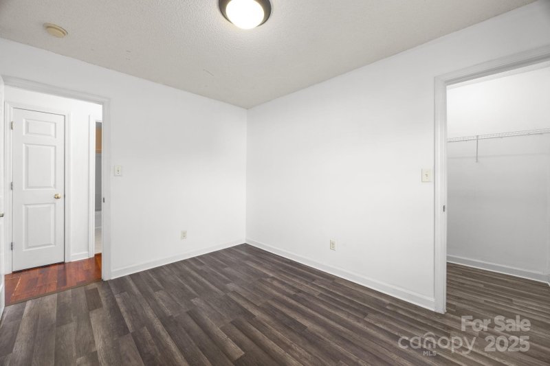 Property image 4 of 3012 Longspur Drive in Callaway Forest, Matthews, NC 28105