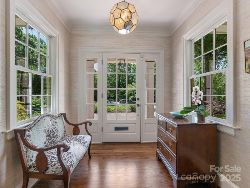 Property image 4 at 2410 Vernon Drive, Charlotte, NC 28211