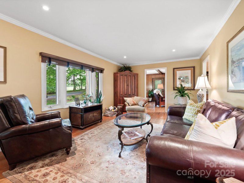 Property image 4 at 52 Fairway Drive, Asheville, NC 28805