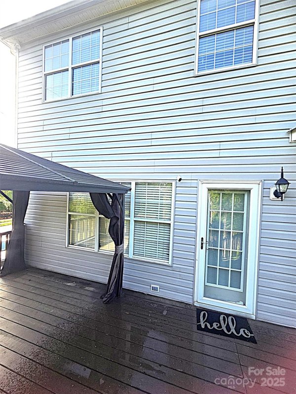 Property image 3 of 12304 Sandringham Place in The Settlements at Withrow Downs, Charlotte, NC 28262