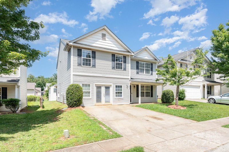 Property image 2 at 5141 Grays Ridge Drive, Charlotte, NC 28269