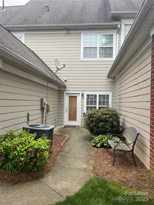 Property image 4 at 1131 Central Park Circle, Davidson, NC 28036