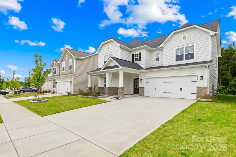 Property image 3 at 6104 Balham Court, Charlotte, NC 28215