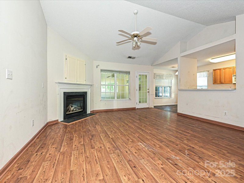 Property image 2 at 7523 Starvalley Drive, Charlotte, NC 28210