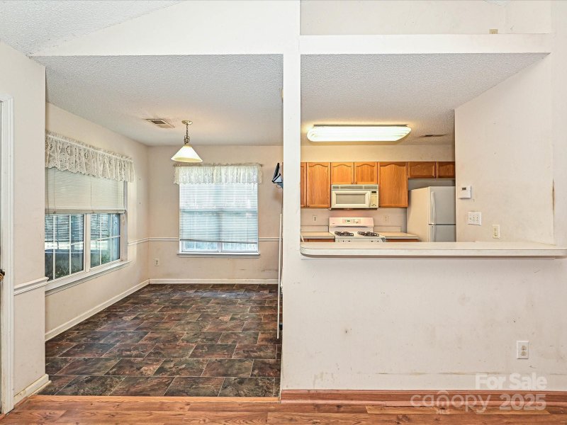 Property image 4 at 7523 Starvalley Drive, Charlotte, NC 28210