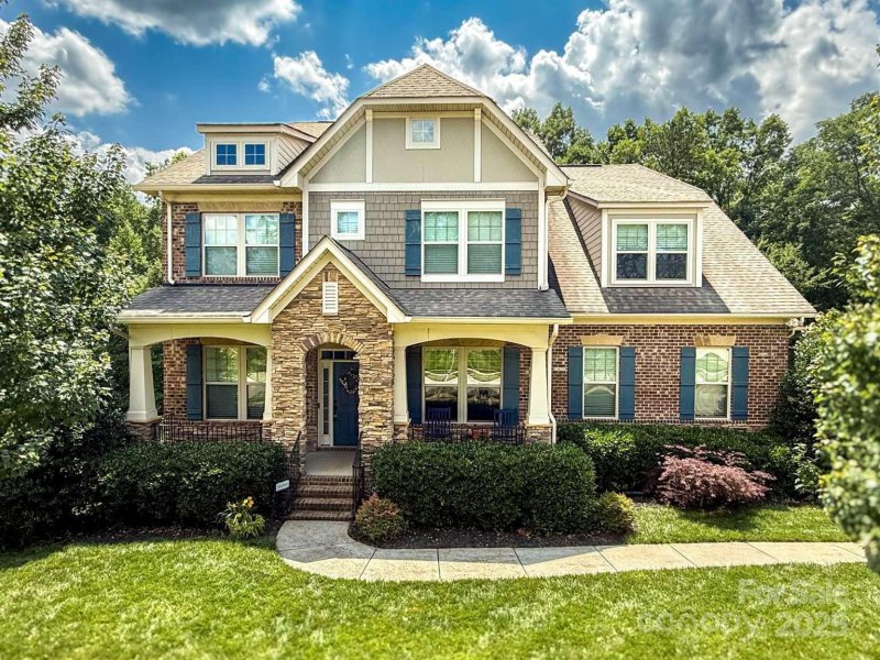 Crismark, Indian Trail Community