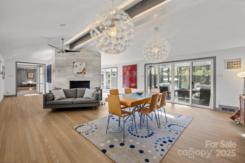 Property image 5 at 2121 Valencia Terrace, Charlotte, NC 28226