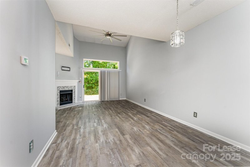 Property image 5 at 8881 Cinnabay Drive, Charlotte, NC 28216