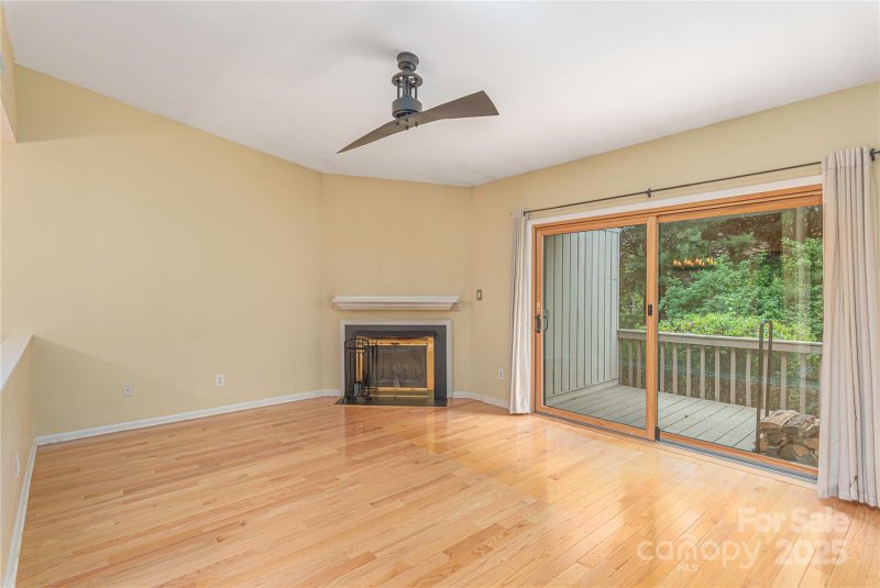 Property image 5 of 111 Clubwood Court in Deerwood, Asheville, NC 28803