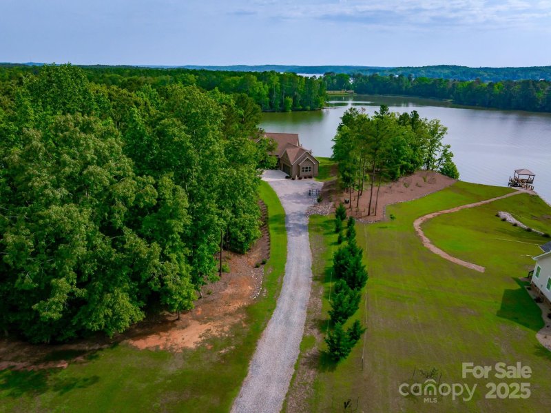 Property image 3 at 1099 Retreat Way, Ridgeway, SC 29130